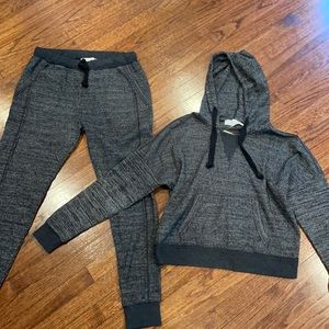 2 piece thermal ribbed lounge set in dark grey